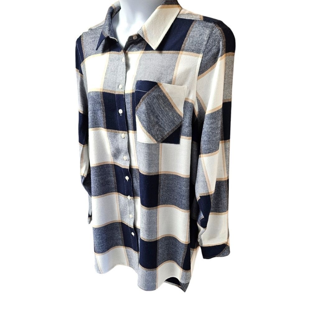 TORRID NEW LIZZIE SOFTEST Plaid Flannel Tunic Size 2X - Picture 9 of 16
